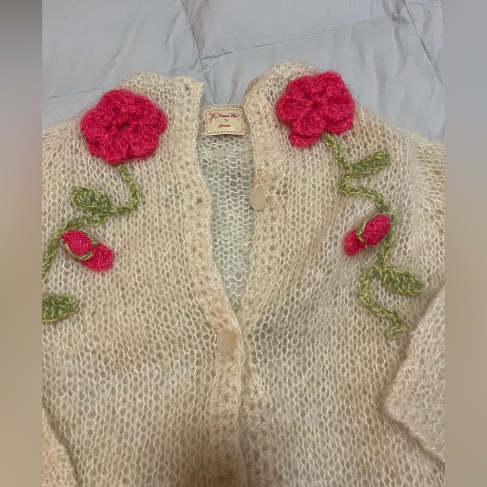 Vintage cardigan with rosettes - Picture 2 of 3